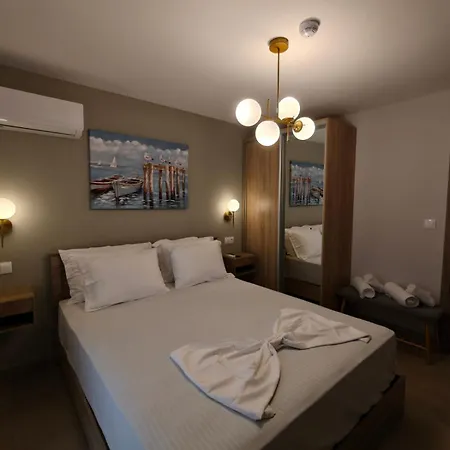 Apartment Akrokeramo - Papadiamanti Street Skiathos Town