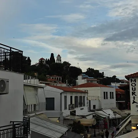 Akrokeramo - Papadiamanti Street
