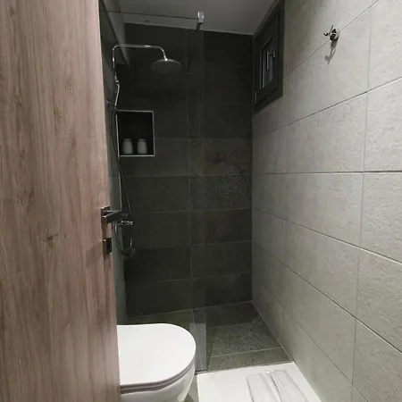 Akrokeramo - Papadiamanti Street Apartment Skiathos Town